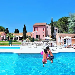 3* Hotel Village-vacances De La Romaine